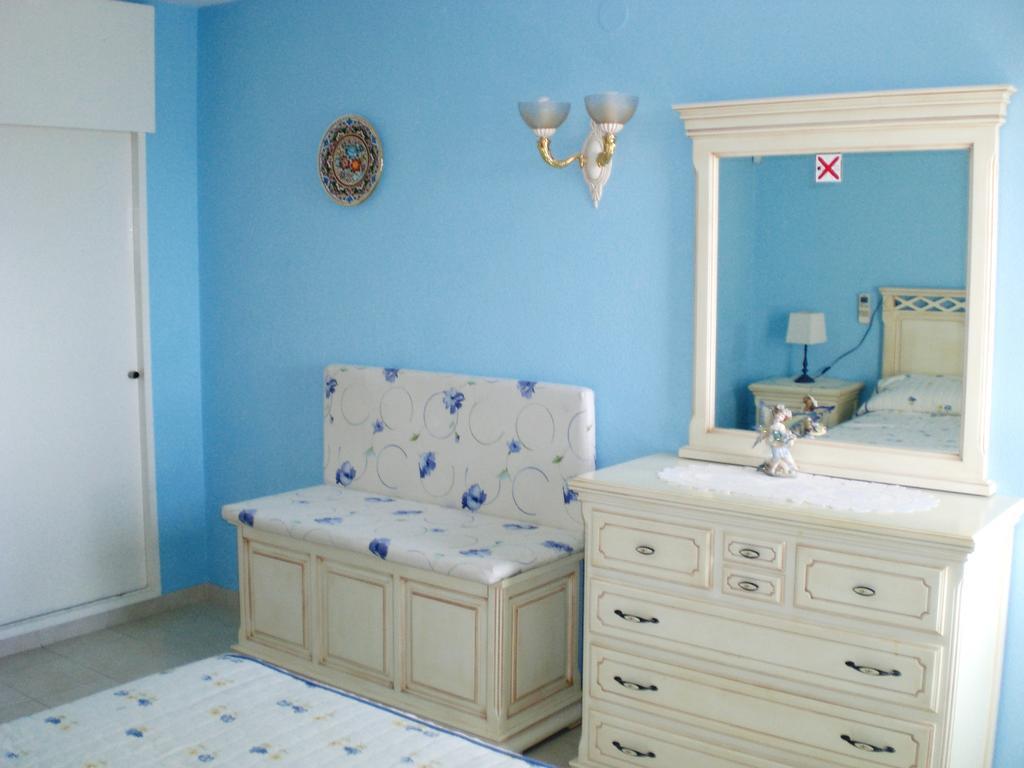 Minerva Jupiter Apartments Benalmádena Quarto foto