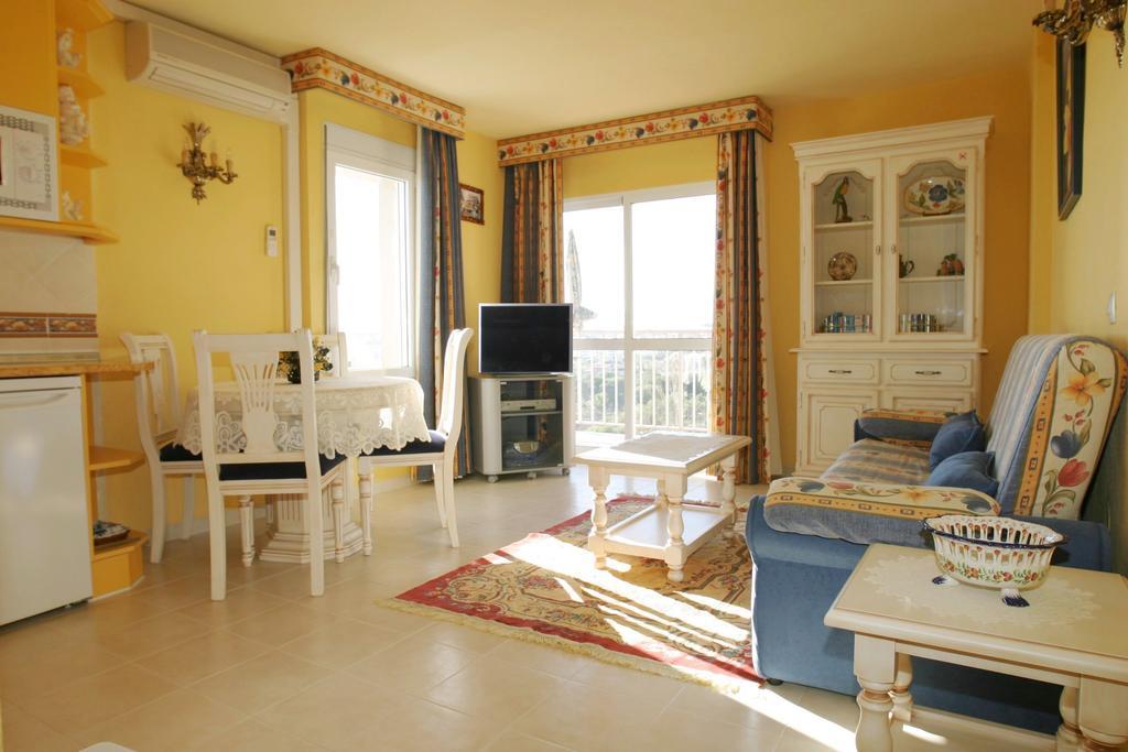 Minerva Jupiter Apartments Benalmádena Quarto foto